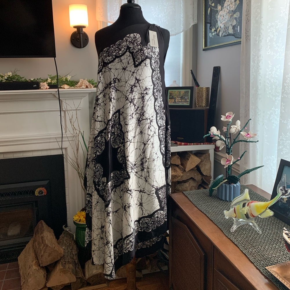 Advance Apparels NWT India Made Silk Maxi Dress with Ribbon Tie